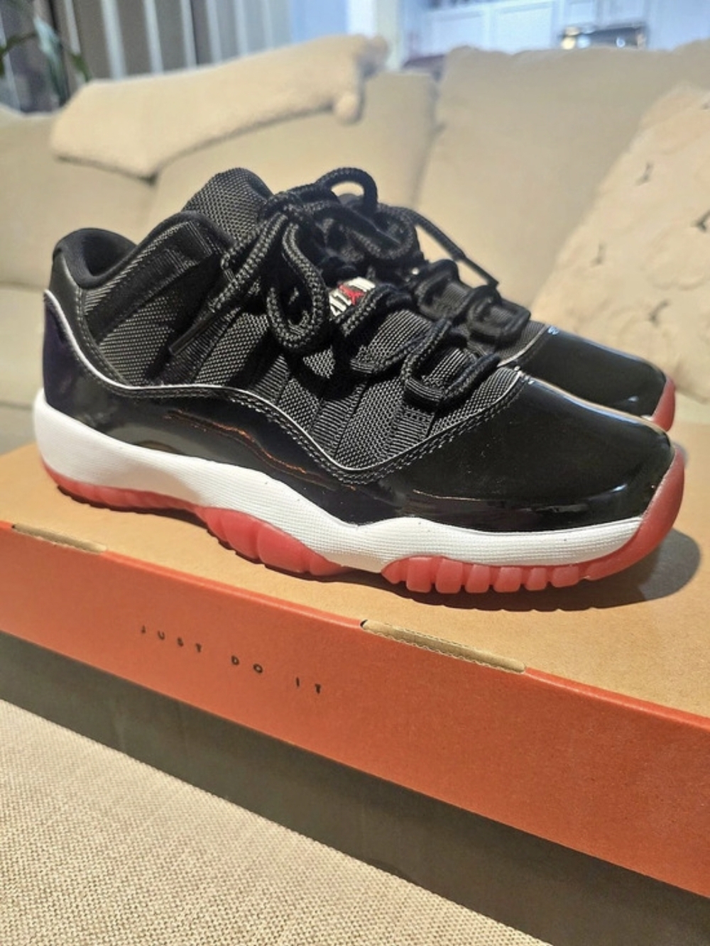 Jordan Air Jordan 11 Retro Low 'Bred' Black & Red US 6.5Y